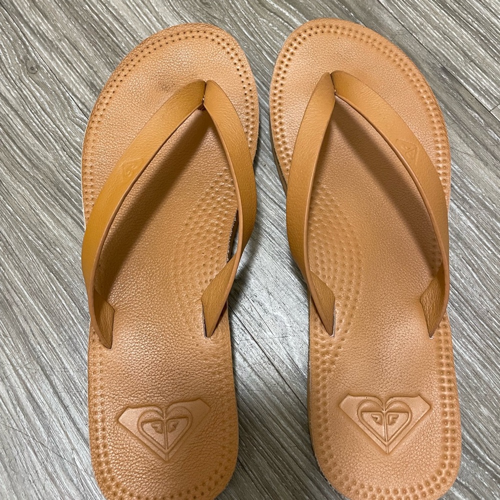 Roxy Tan Thong Sandals for Women